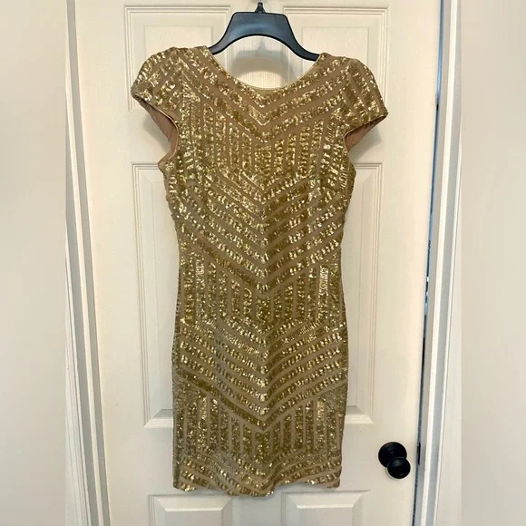 green emerald velvet dress Dress The Population Women's Raelynn Sequin Off The Shoulder Minidress - Black main image 1